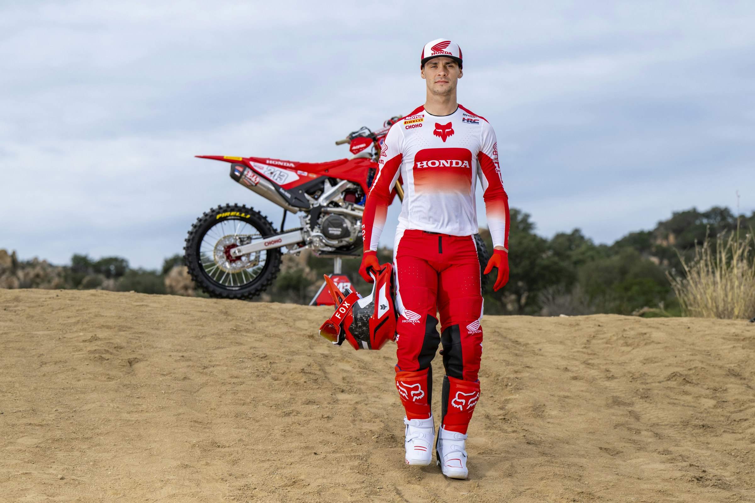 Tim Gajser Undergoes Season-Ending Shoulder Surgery