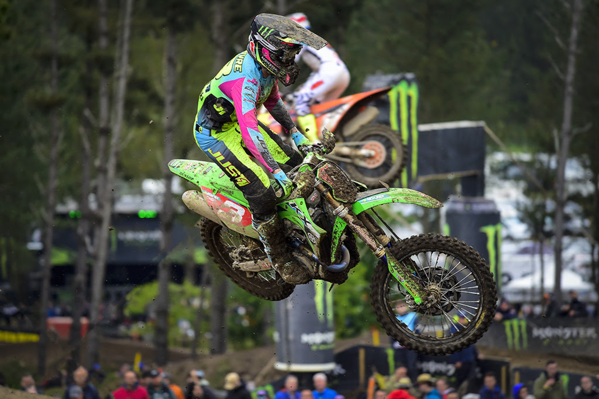 Championship Leaders Romain Febvre and Kay de Wolf Win at MXGP of Spain
