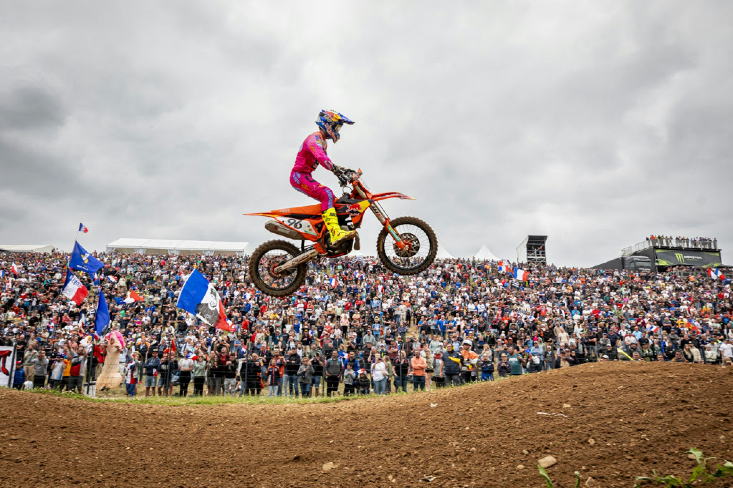 Lucas Coenen and Andrea Adamo Land Qualifying Race Wins at MXGP of France