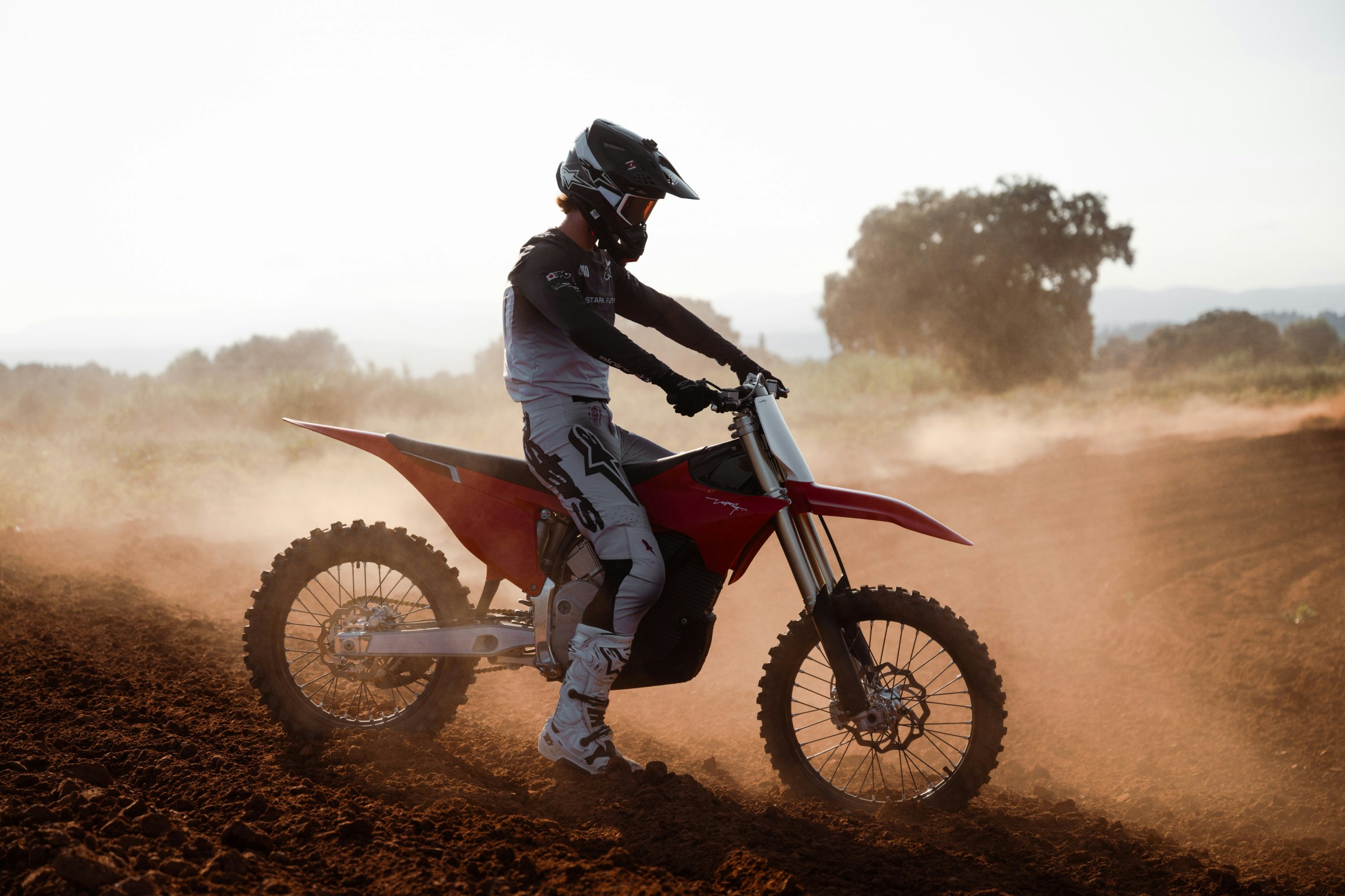 Stark Future Proudly Unveils the VARG MX 1.2