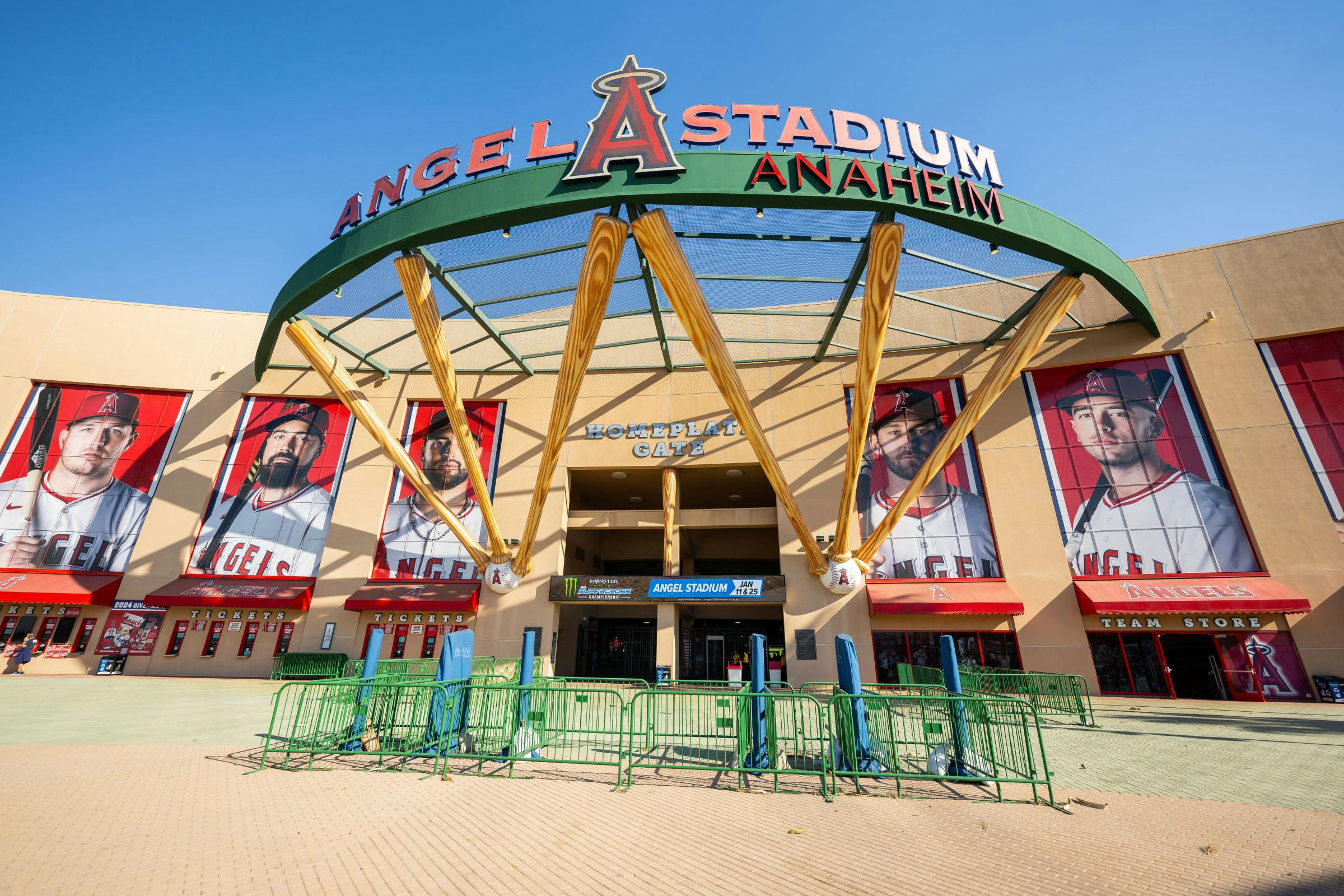 Anaheim 1 SX Just 8 Days Away - TV Broadcast Reminder