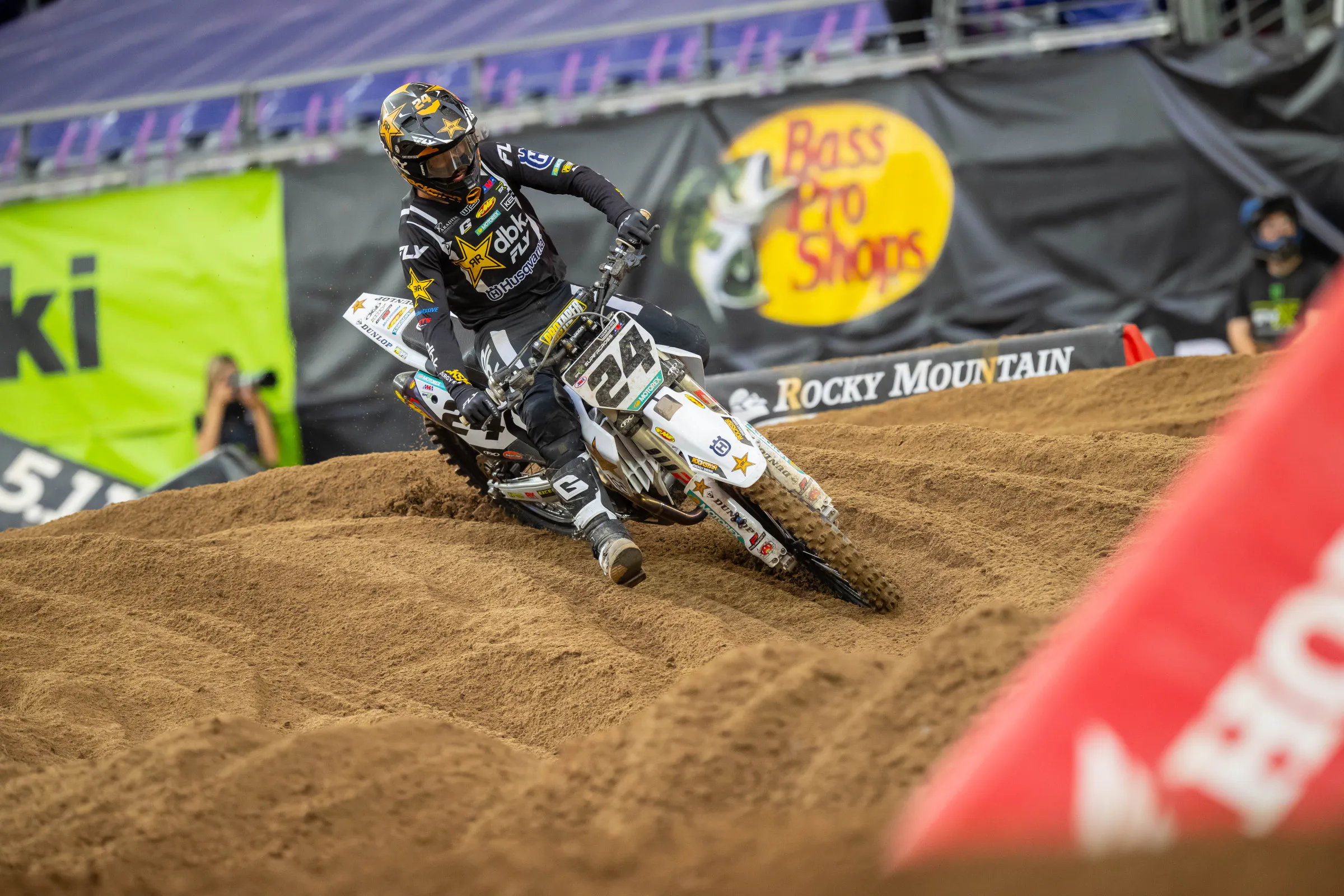 RJ Hampshire Withdraws From Glendale Supercross With Illness