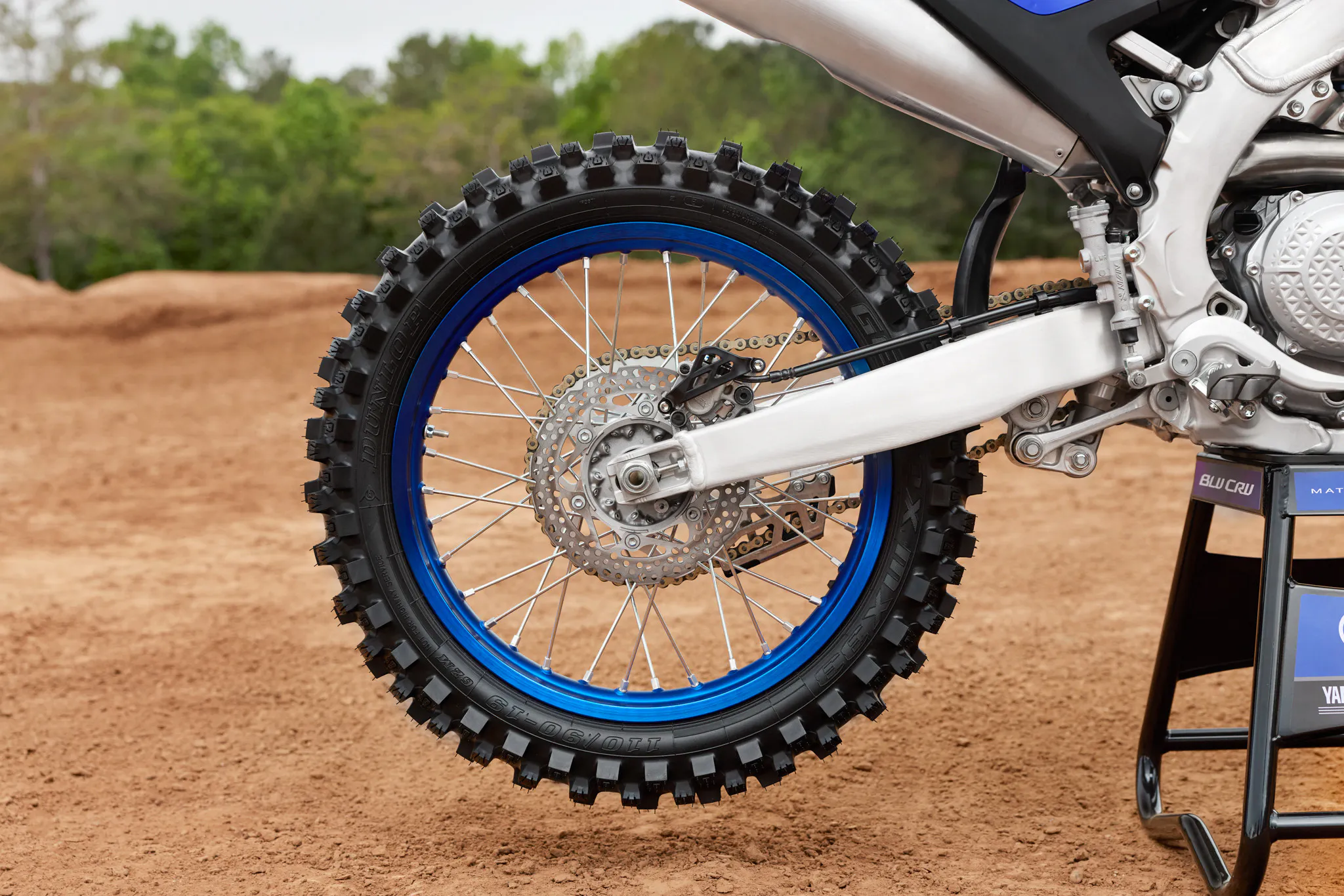 11_2027_YZ250FVL_DPBSE_US_10_02288