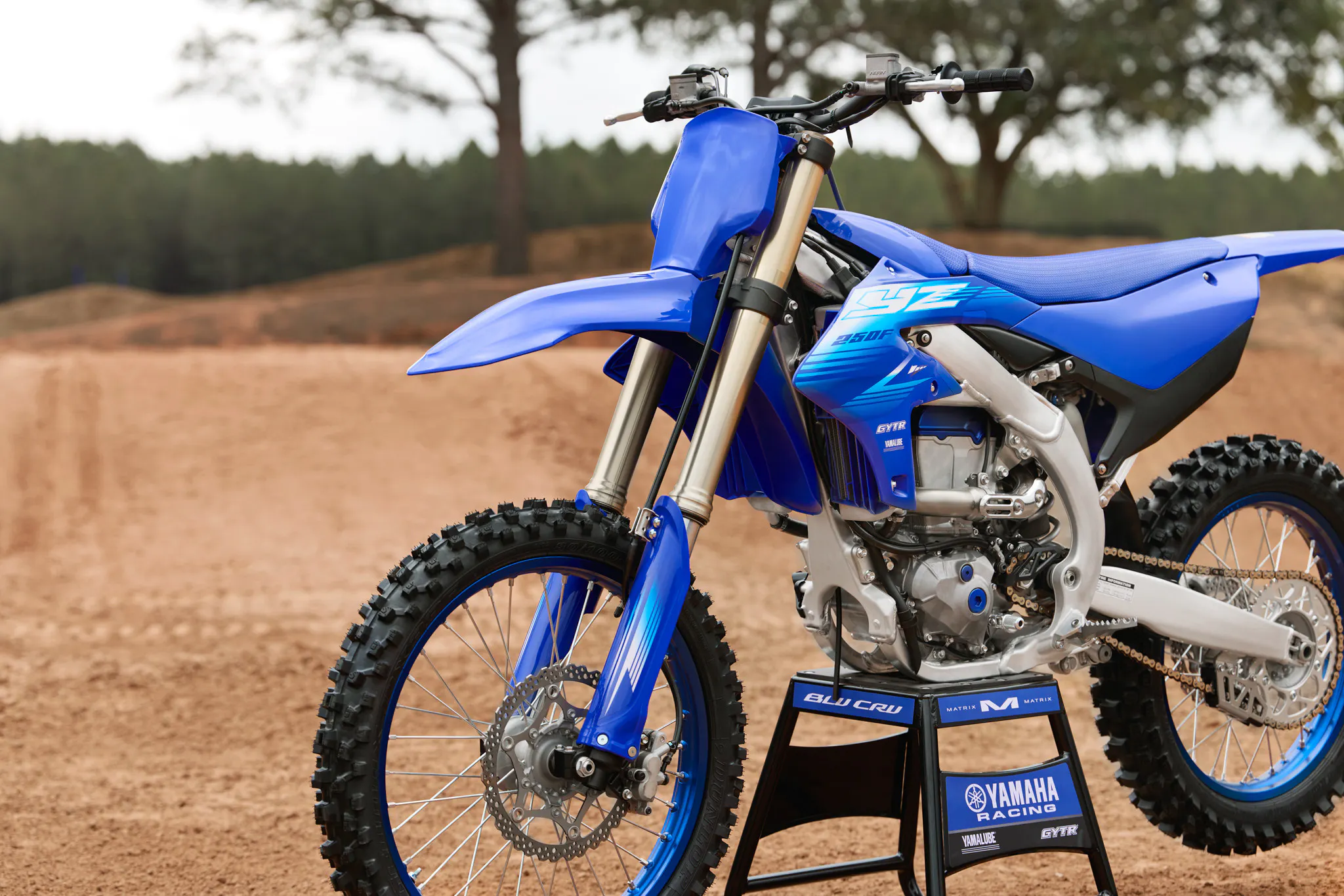 11_2027_YZ250FVL_DPBSE_US_10_01863