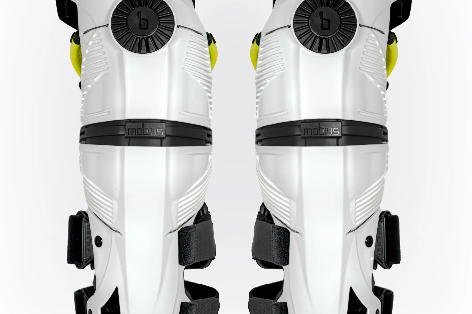 Mobius Releases All-New X8 Knee Brace