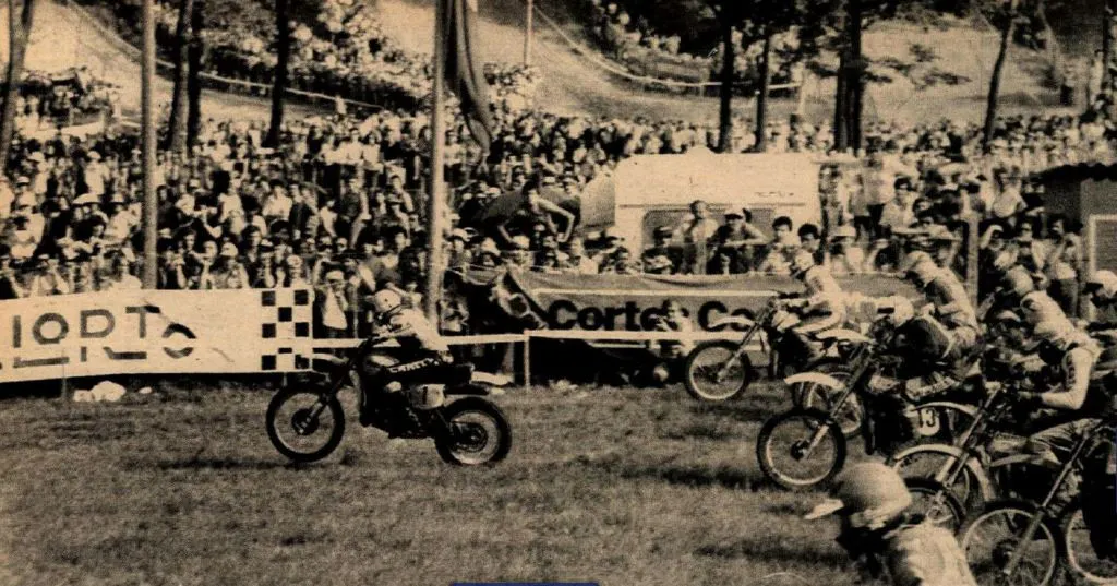 De Coster Holeshot
