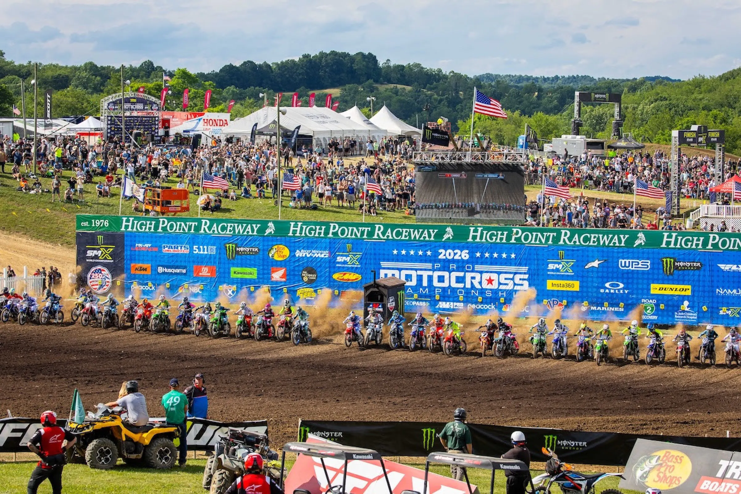 Cole Davies and Hunter Lawrence Go 1-1 at High Point National