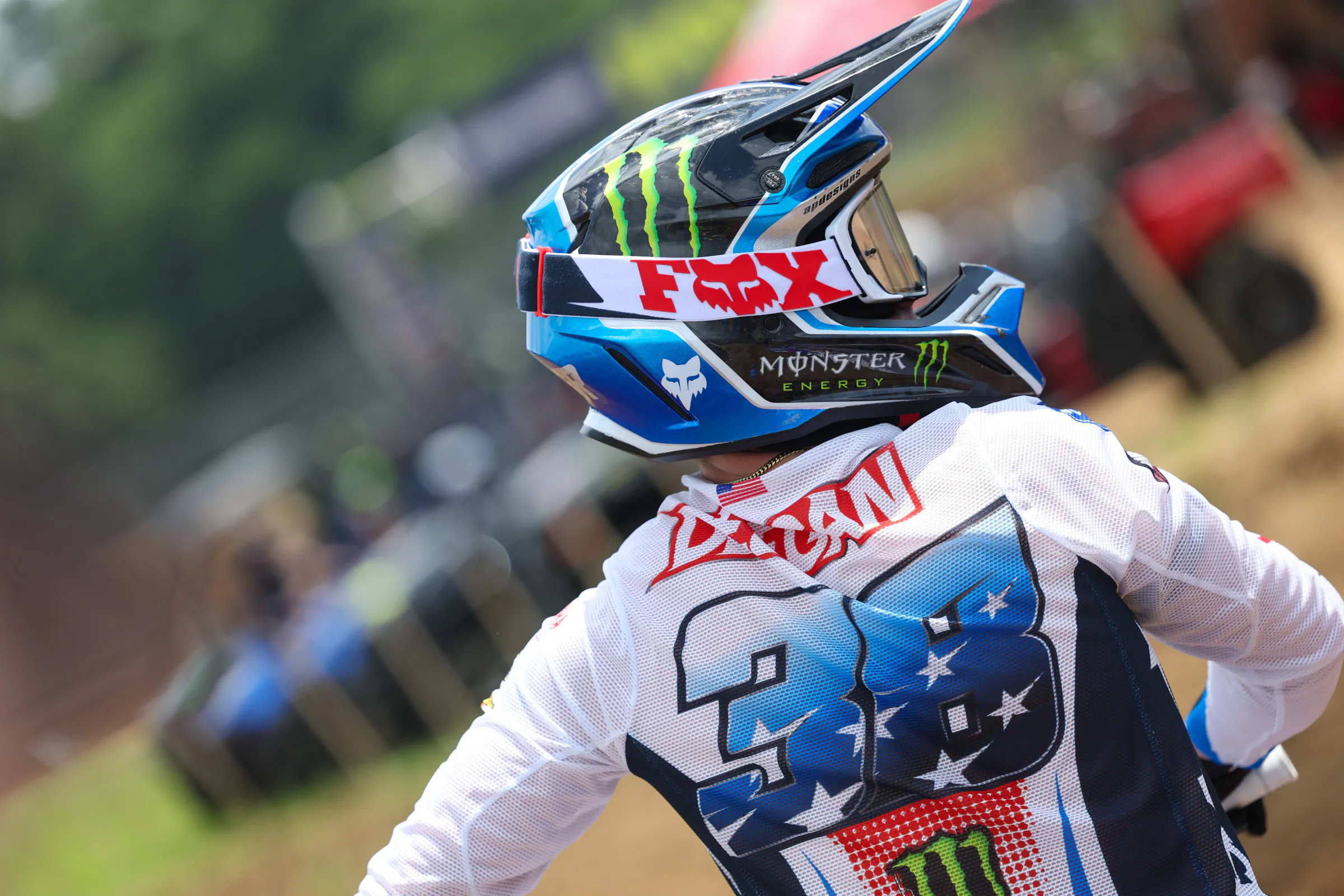 Redbud_Friday-25