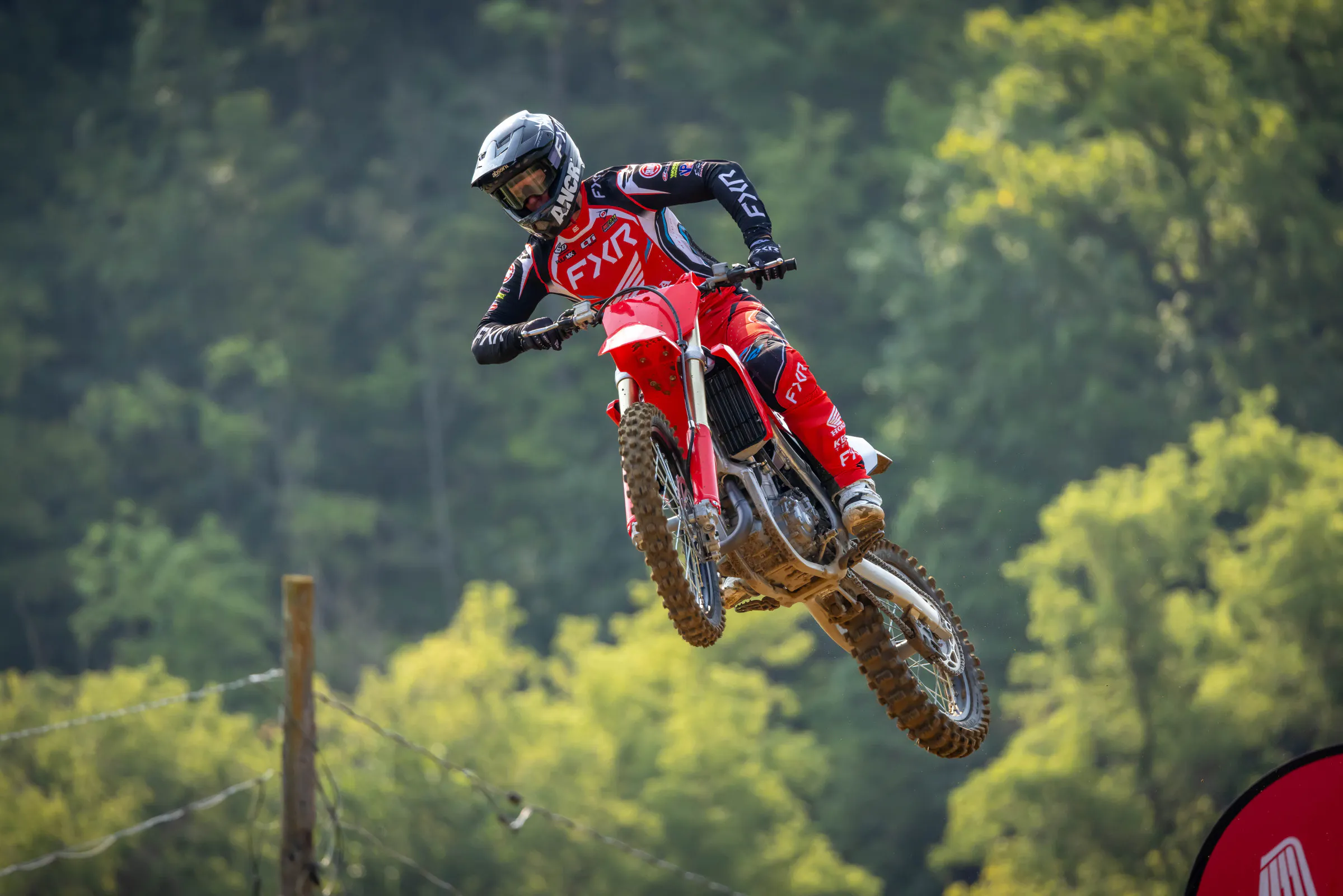 RacerX-2027HondaCRF450R-CudbyPhoto-027