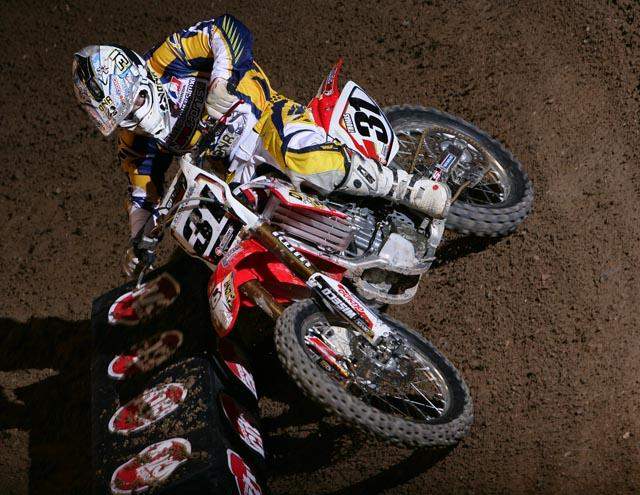 Thomas was really beginning to hit full stride in his supercross career during this time in his career. He carried his lowest number yet in 2006, #31, and rode strong enough to keep it through the 2007 season.