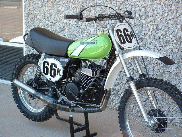 1975 KX250