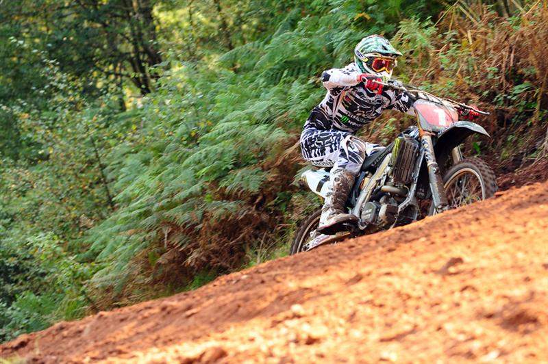 Billy Mackenzie won the opening moto, clinching the MX1 title with it.