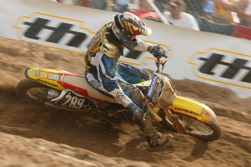 Florida's Matt Goerke chose the sandy Southwick, Massachusetts circuit to make his pro debut in 2004. He showed impressive speed, and even after a few crashes was able to go 16-10 for 13th overall. 
