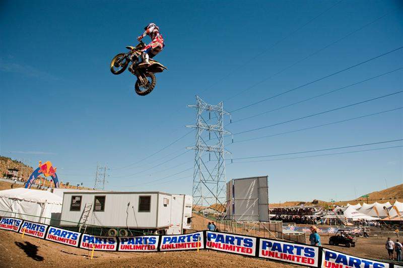 This is the quad some of the 450cc racers were jumping, demonstrated by Dungey.