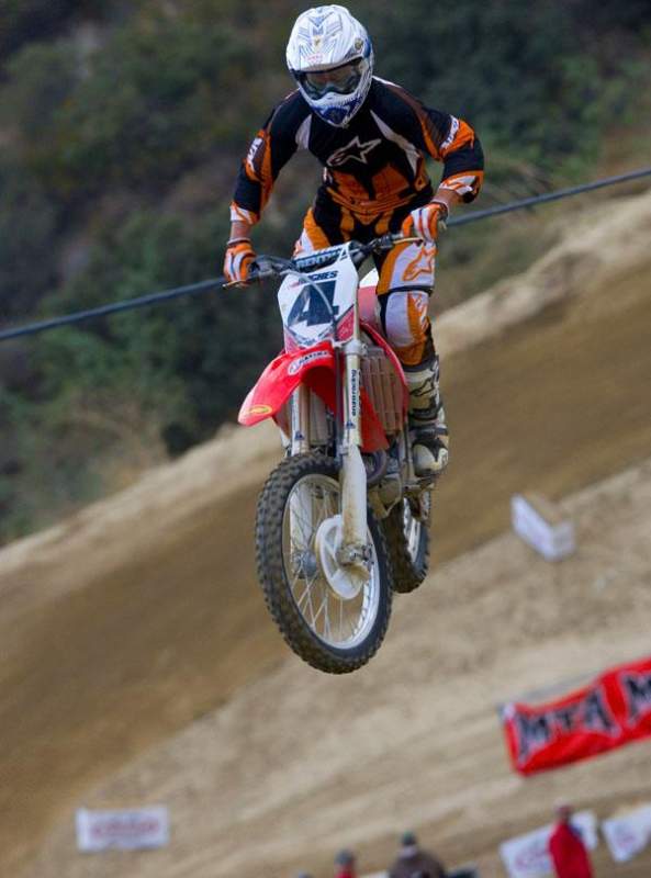 Ryan Hughes was the fastest guy there, but as any of my old riders know all too well, the bike has to finish also. His 2009 Honda looked good when the coil was attached also.