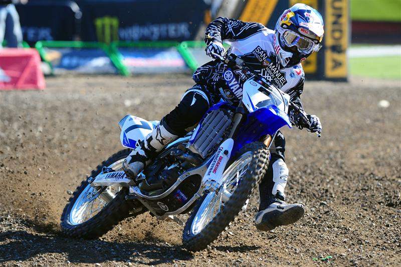 James Stewart threw down the fastest laptime of the day in practice at AT&T Park with a 49.477-second lap.