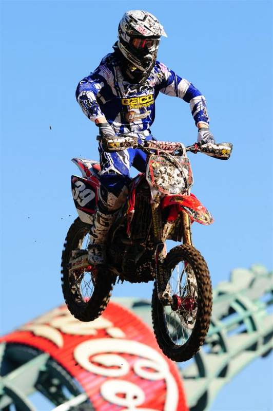 Trey Canard was seventh fastest, with a 51.611 achieved in the unseeded practice.