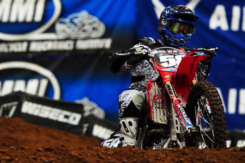 Phil Nicoletti was eleventh-fastest with a 53.106, just behind Darryn Durham.