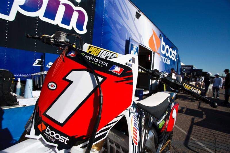 Jason Lawrence slid a few spots to 12th