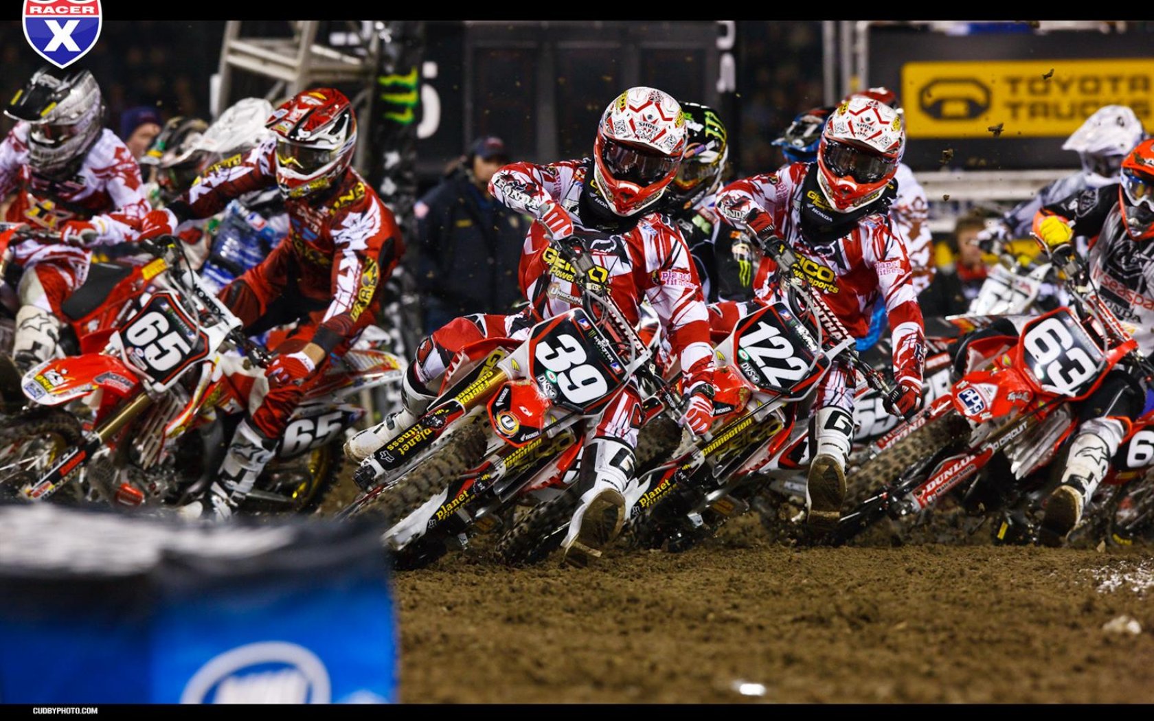 AMA Supercross Lites Heat Race Start