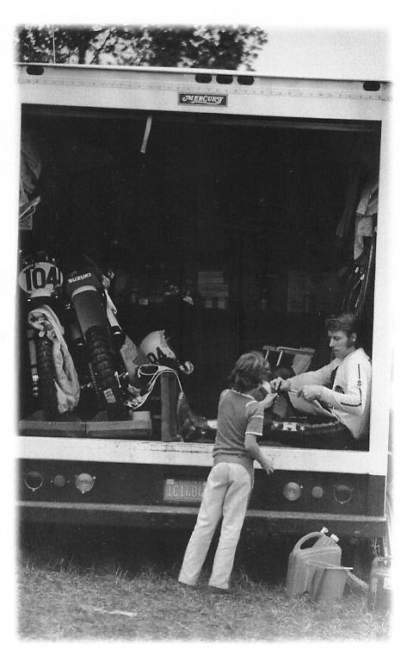 That's a cool Christmas card!