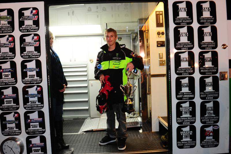 Jake had some new braces this weekend but it didn't stop him from winning. Jake is a good kid,too bad he's friends with Cox.