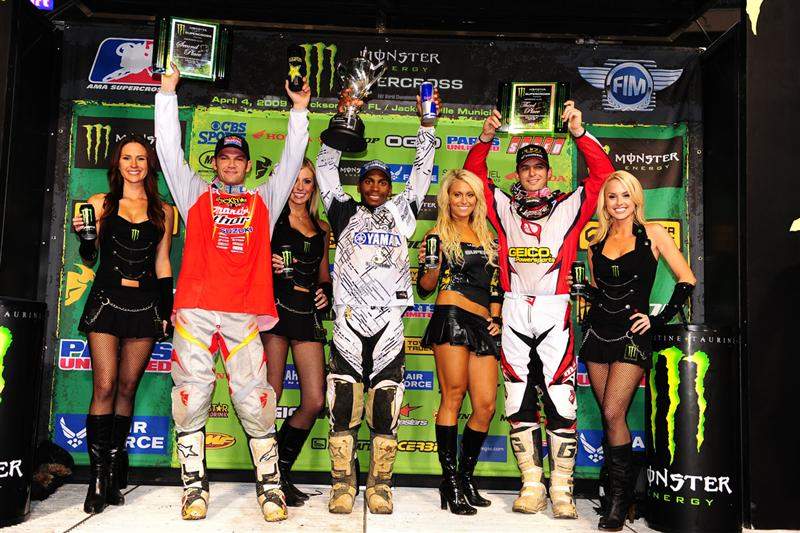 Stewart, Reed and Windham celebrate on the podium.