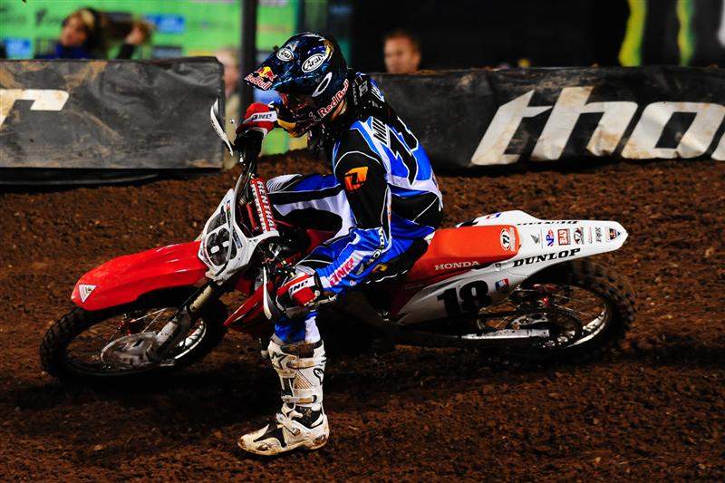 Davi Millsaps ran third the entire race for his second podium in a row.