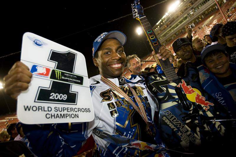 Check out James Stewart's new guitar