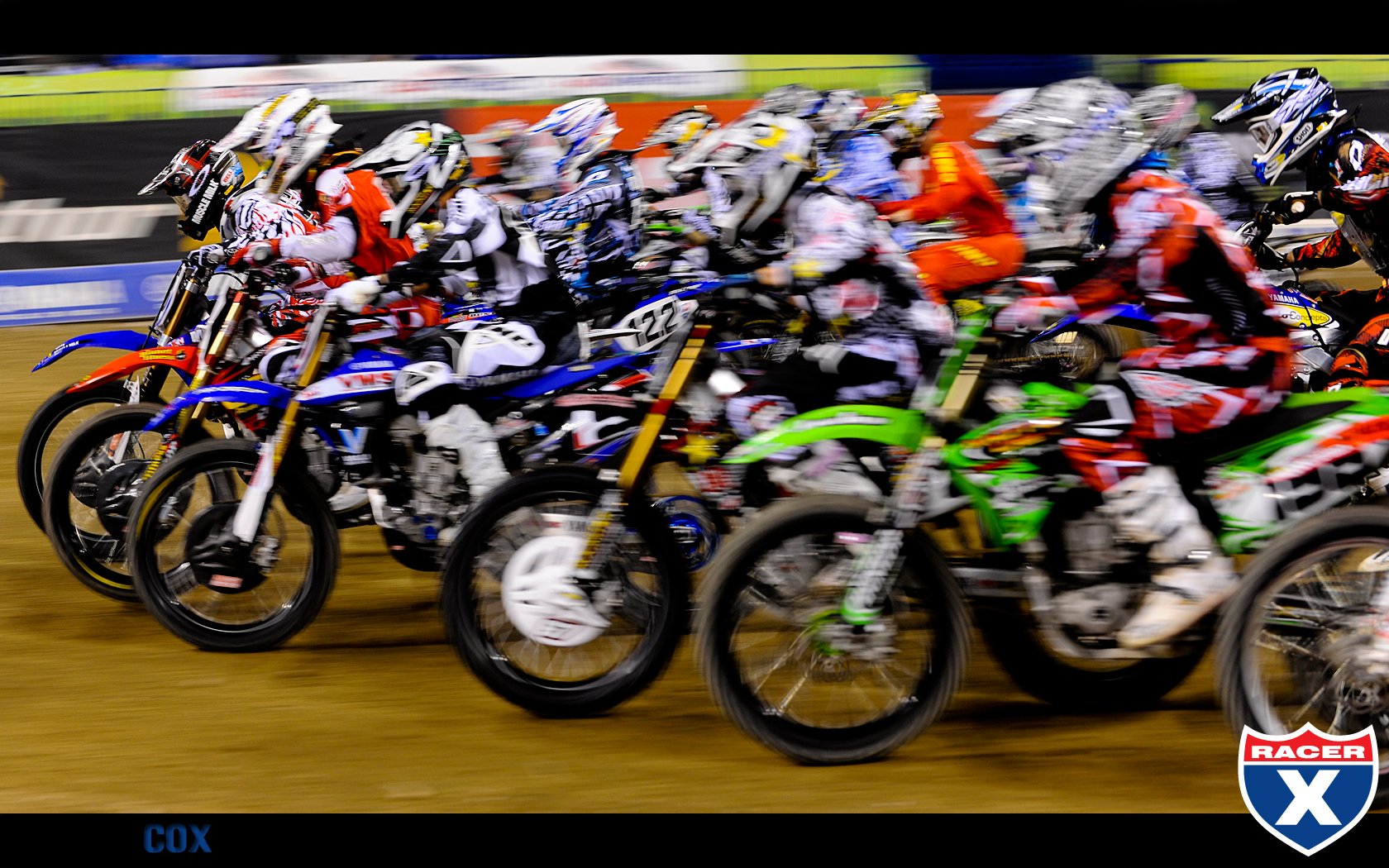 Justin Brayton in the front off the start in his heat race.