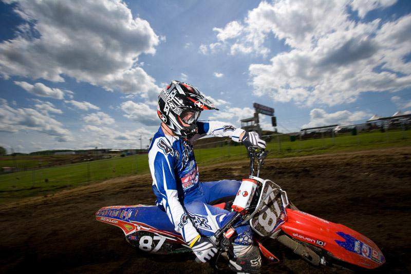 Les Smith rides the track at High Point