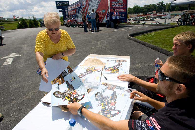 Fans were able to get their favorite riders autographs. 