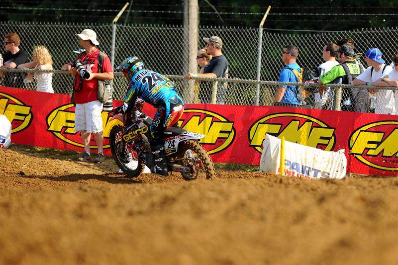 Brett Metcalfe was fourth-fastest with a 2:00.640