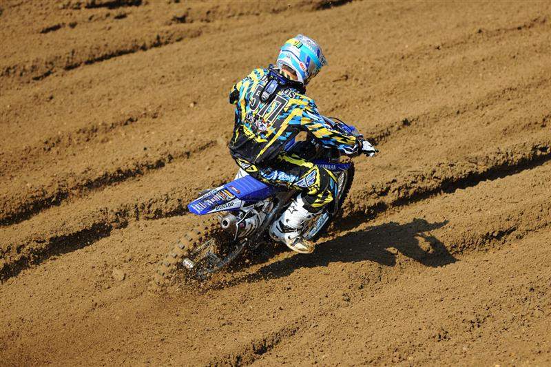 Martin Davalos was third-fastest with a 2:00.922