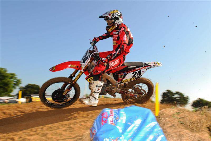 Brett Metcalfe was fourth fastest in 450cc qualifying.