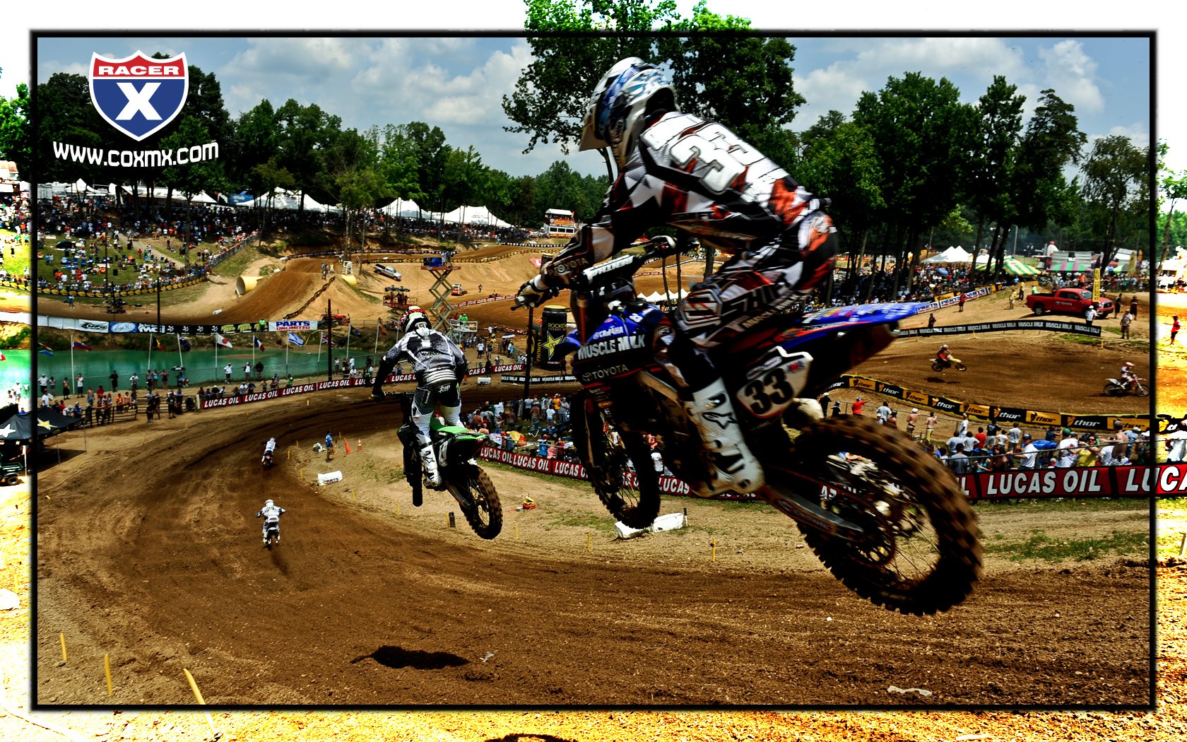 Chad Reed (1) leads Josh Grant (33) over Henry Hill