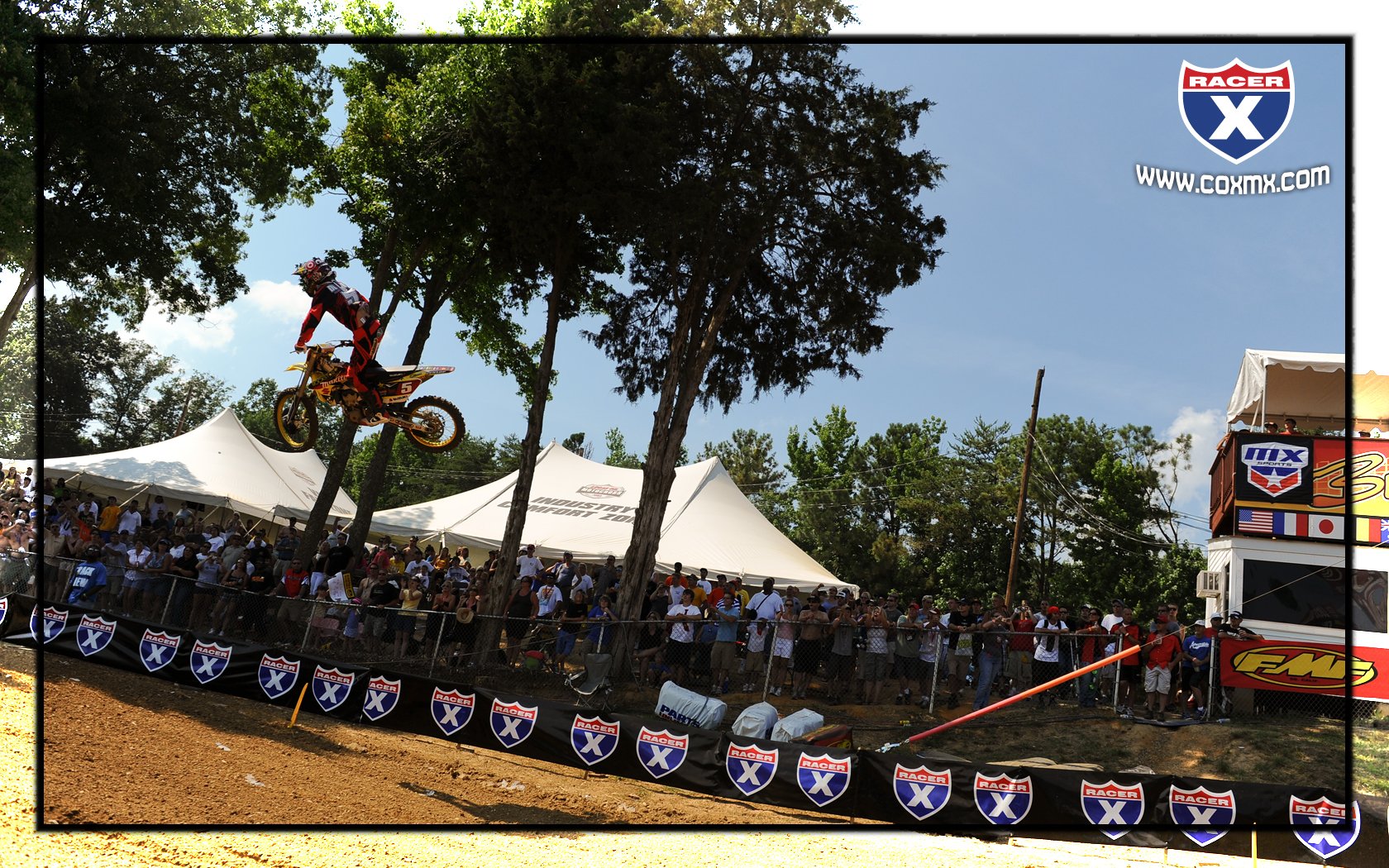 Ryan Dungey won the final moto at Budds Creek, and with it yet another overall.