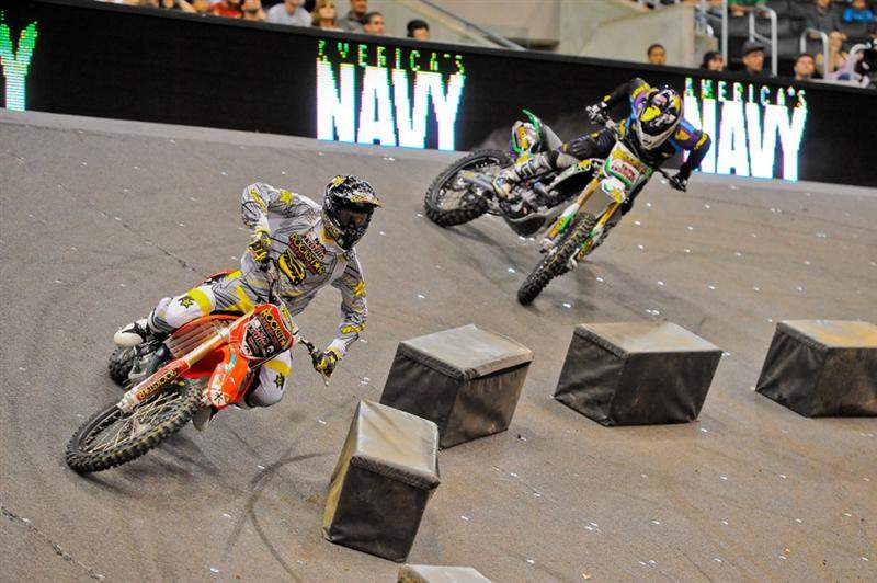 The bronze-medal race was one of the best of the night, with Ronnie Faisst leading Jeremy Stenberg until...