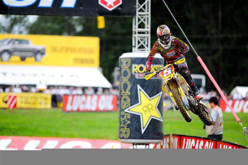 Ryan Dungey was third-fastest with a 2:06.735.