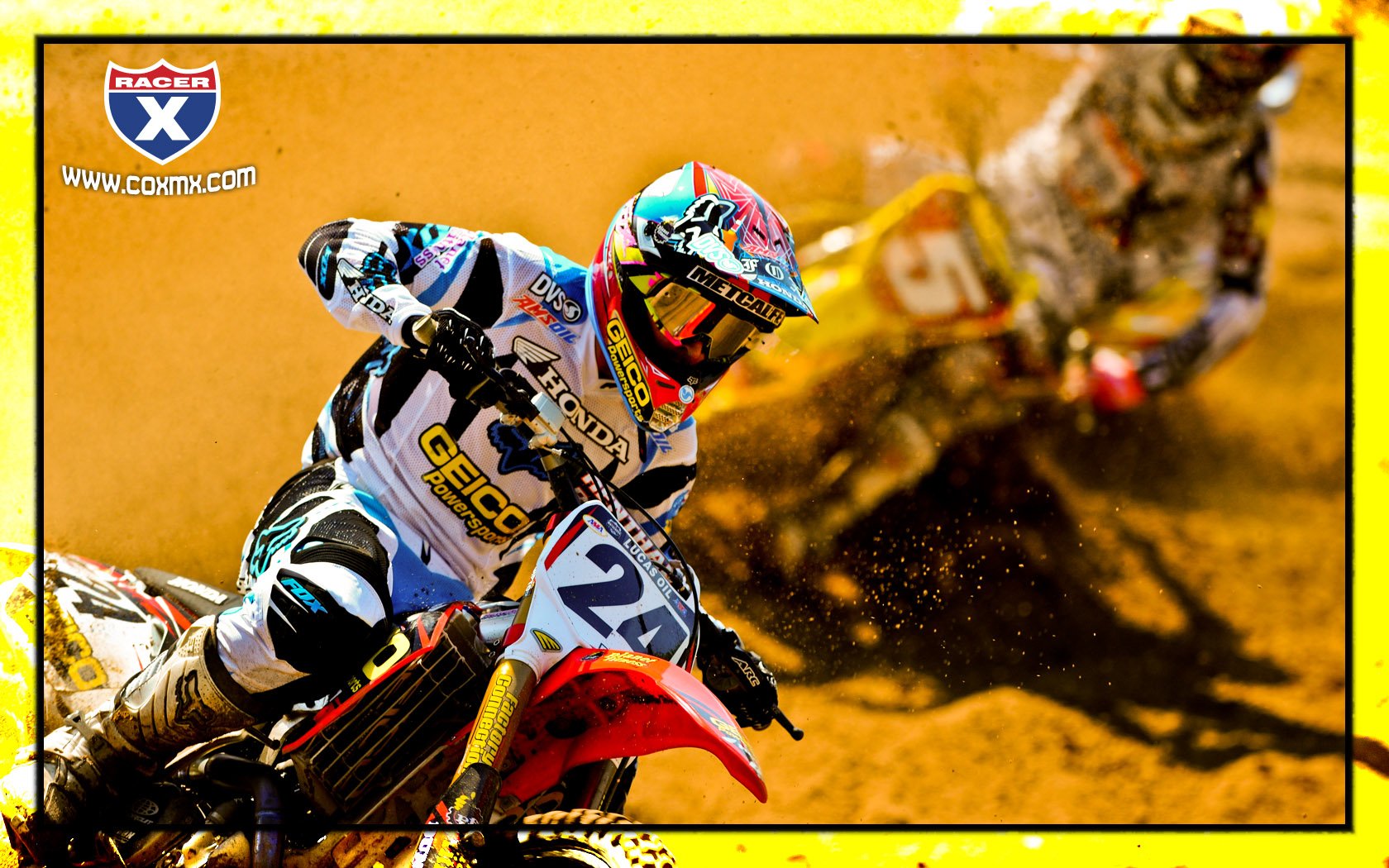 Brett Metcalfe leading Ryan Dungey