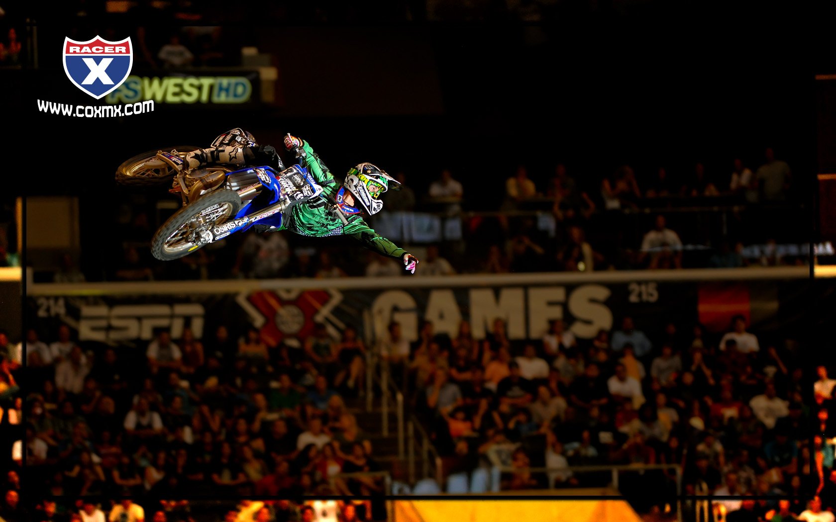 Jarryd McNeil throwing down big in Best Whip.