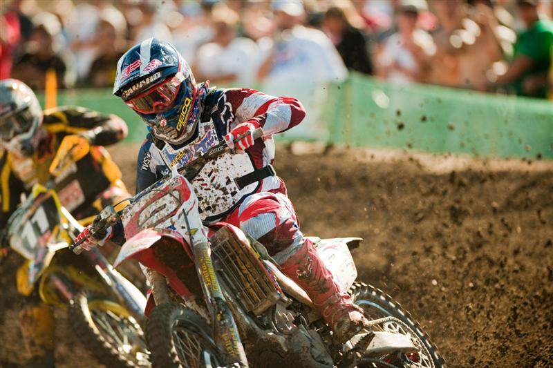 ...the holeshot actually went to Zach Osborne, although he was quickly passed by the Trey Canard (2) and Ken Roczen (11) duo.