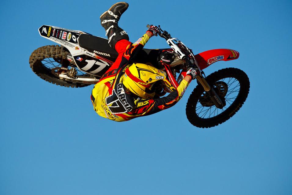 Racer X Films: Geico Honda Team Photo Shoot