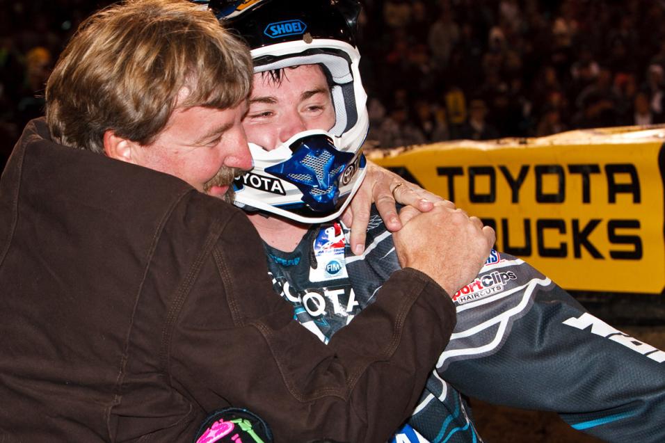 One Industries Thursday Rev Up: True Grit