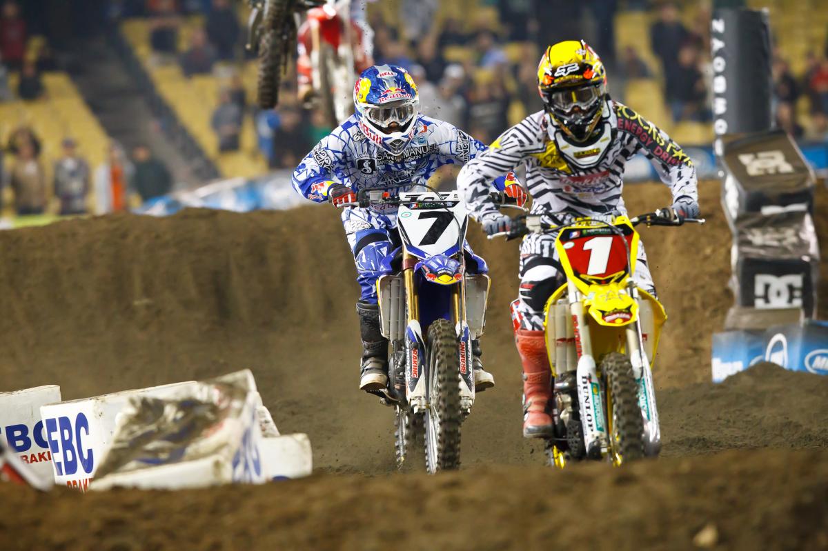 james Stewart chases Ryan Dungey