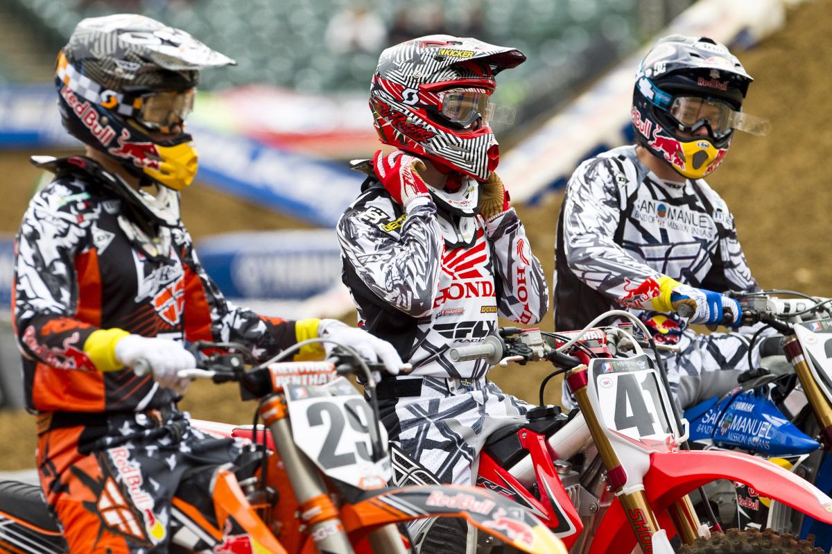 Stars await the start of practice.