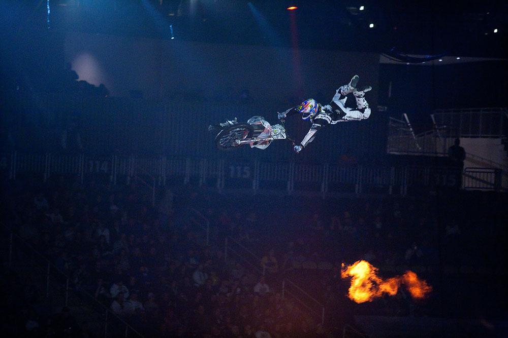 Nuclear Cowboyz - Pittsburgh, PA 01-29-2011