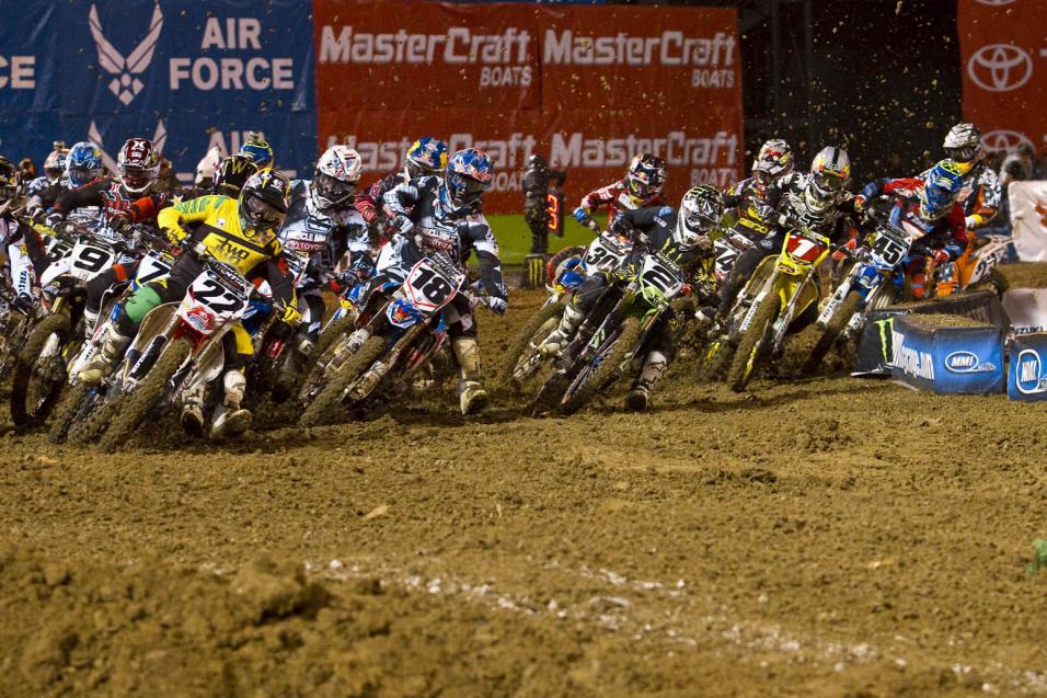 Racer X Race Report: Oakland