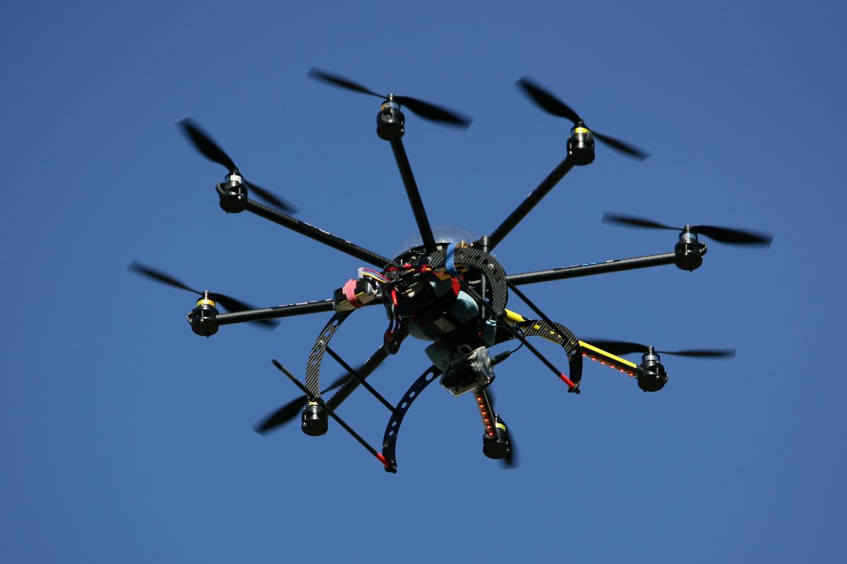 We are unsure of what this exactly does, but it sure does look cool