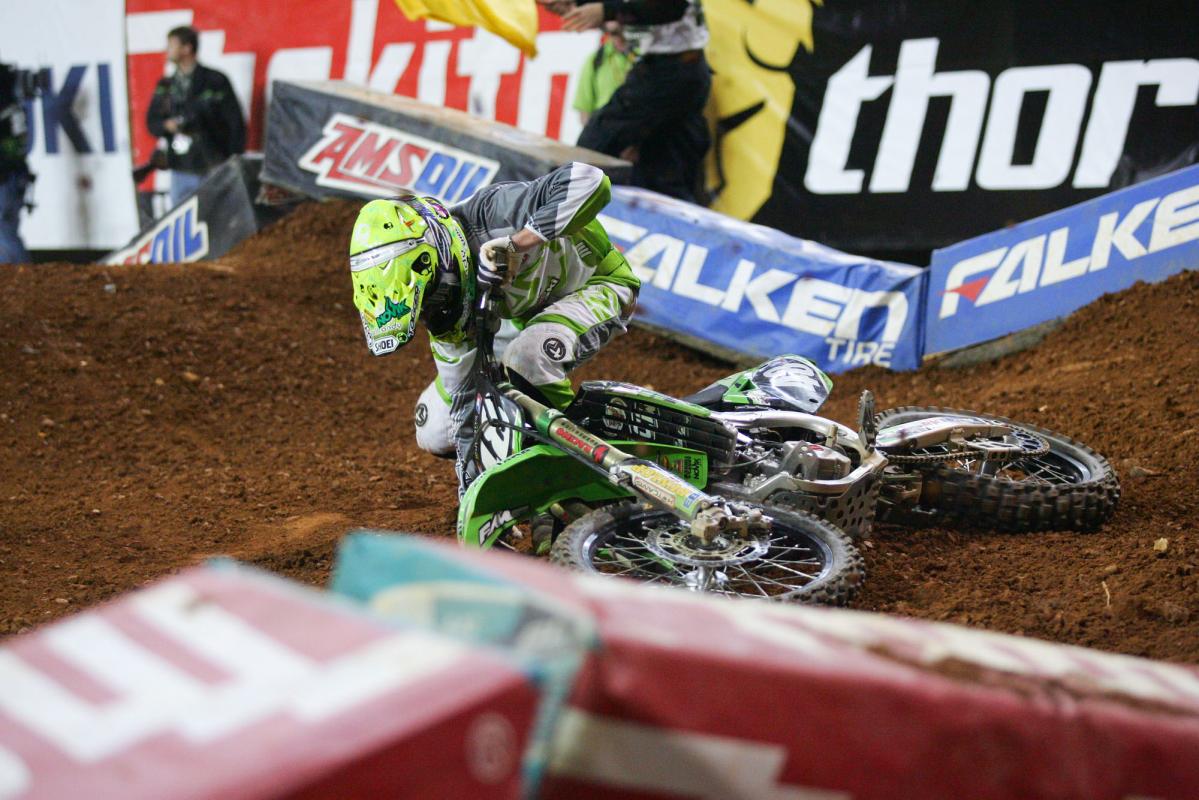 Matt Lemoine had some difficulties in the main event.